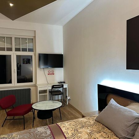 Serenity Bed Palace 2 Metz Gare Екстериор снимка
