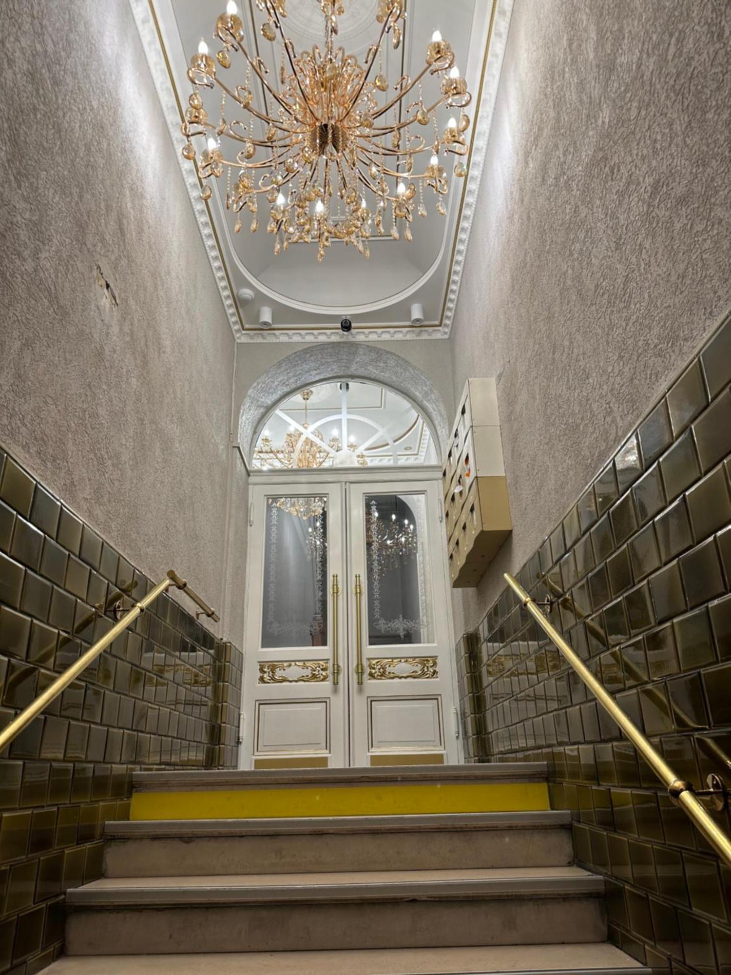 Serenity Bed Palace 2 Metz Gare Екстериор снимка