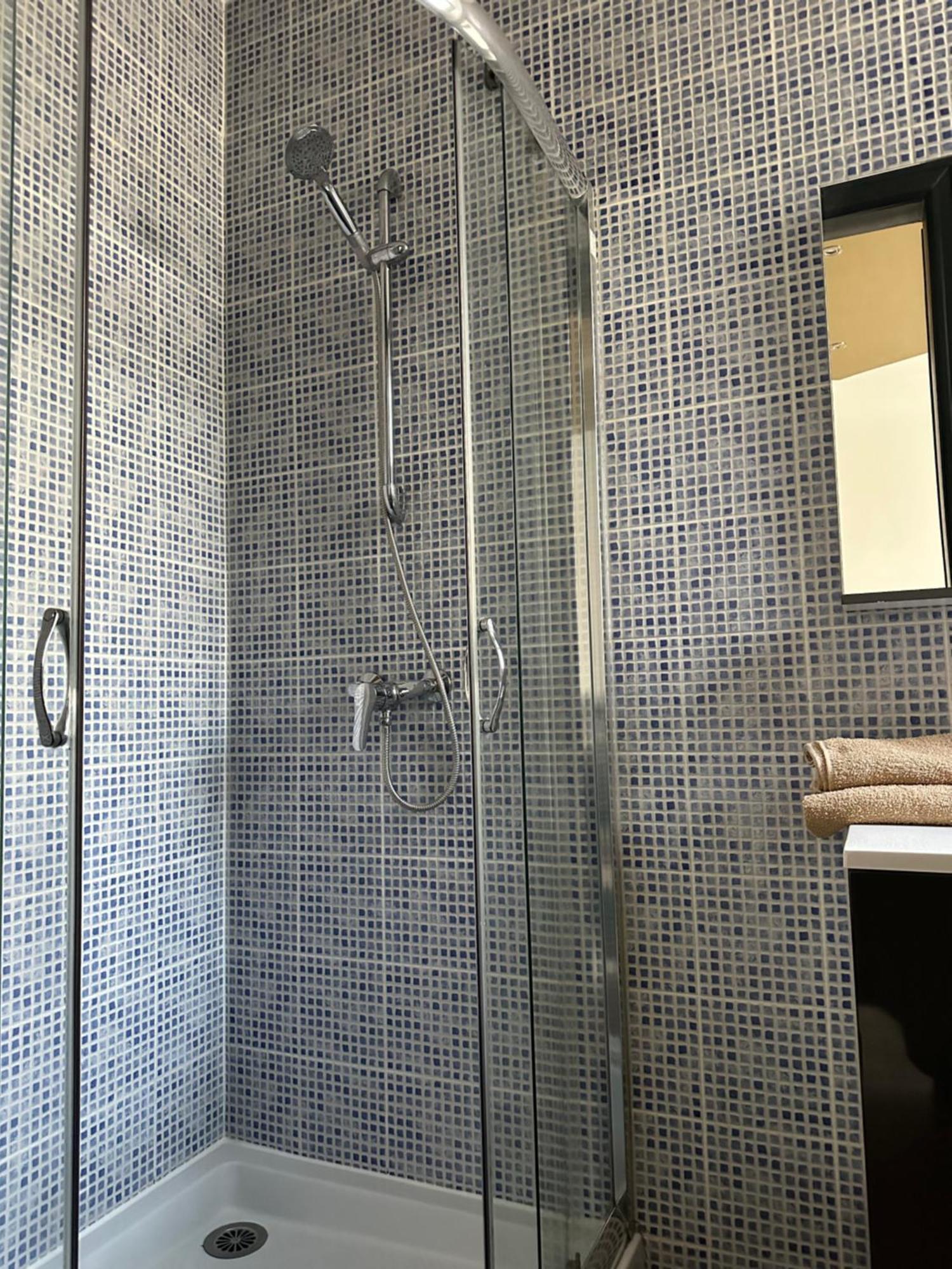 Serenity Bed Palace 2 Metz Gare Екстериор снимка